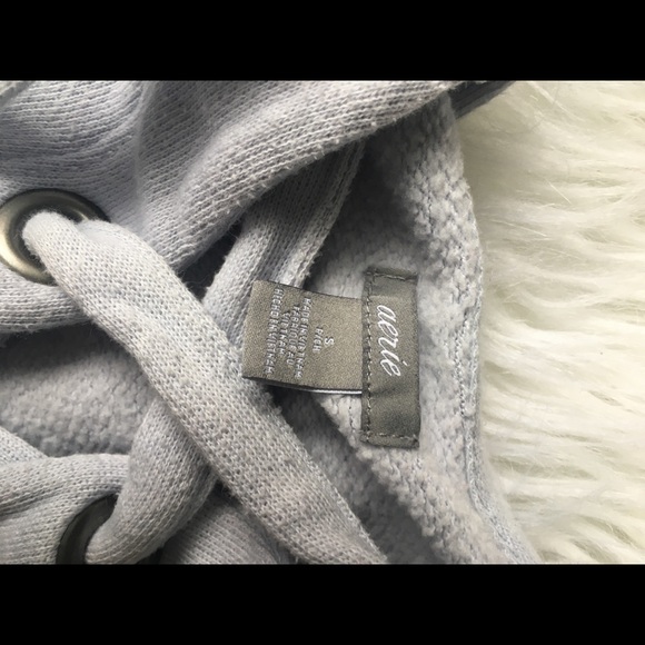 arie cropped hoodie - Picture 2 of 2